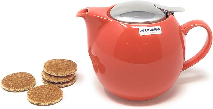 Zero Japan Bee House Round Teapot For One, 24 Oz - Ceramic Tea Pot with Stainless Steel Lid and Infuser, Smooth-Pour Spout, Diswasher and Microwave Safe Tea Pots (Carrot)