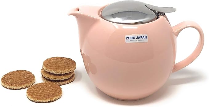 Zero Japan Bee House Round Teapot For One, 24 Oz - Ceramic Tea Pot with Stainless Steel Lid and Infuser, Smooth-Pour Spout, Diswasher and Microwave Safe Tea Pots (Pink)