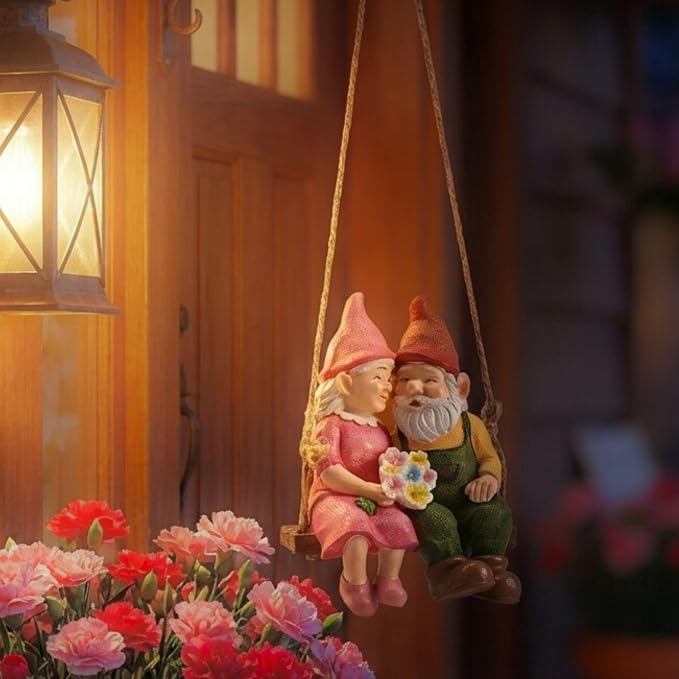 TERESA'S COLLECTIONS Garden Decor, Garden Gnomes Decor, Mr and Mrs Gnome Couple Sitting on a Swing, Waterproof Resin Garden Decor Outdoor, Tree Ornaments, Indoor/Outdoor, 6"
