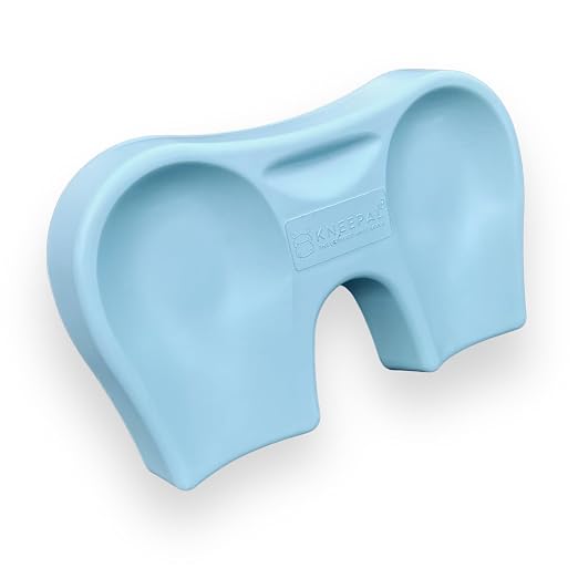 The original is here. This ultra-thick kneeler's patented design offers a quality alternative to collapsible flat foam pads. Beloved by gardeners, Moms, yoga buffs, fitness peeps.