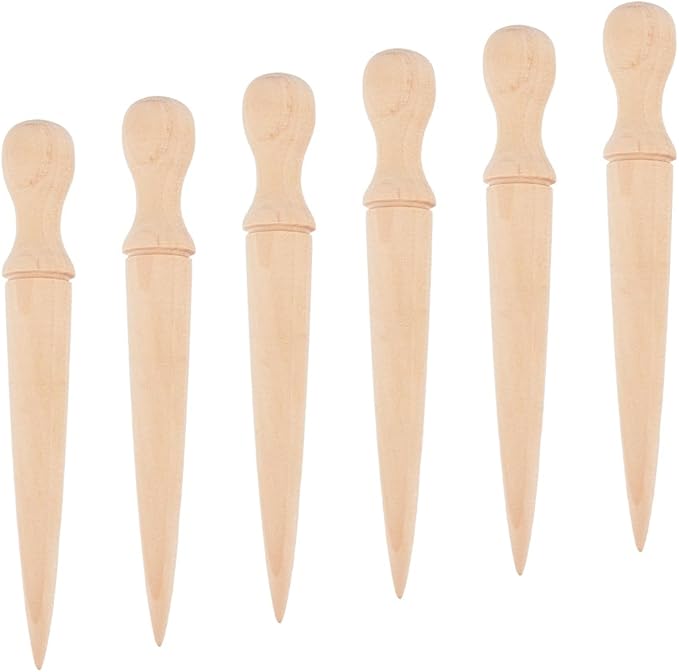 SUPERFINDINGS 6 Pcs Wooden Hole Punch for Seeds Plant Garden Dibber Yard Tool Bulb Planting Digging Kit Wooden Sow Dibbers for Sowing Seeds Wooden Handle Gardening Excavation Assistant