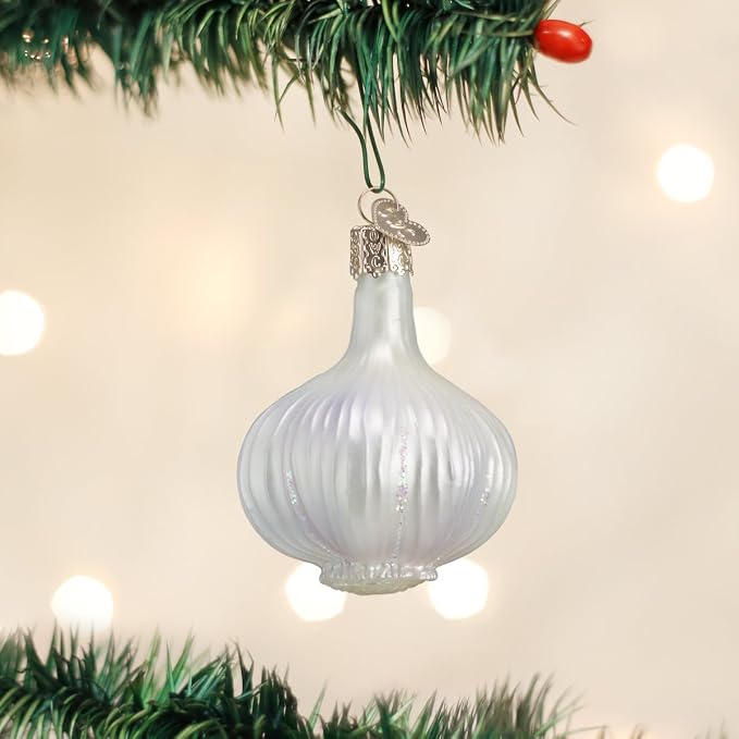 Old World Christmas Garlic Glass Blown Ornament for Christmas Tree, Handcrafted Holiday Decoration, Garden Collection