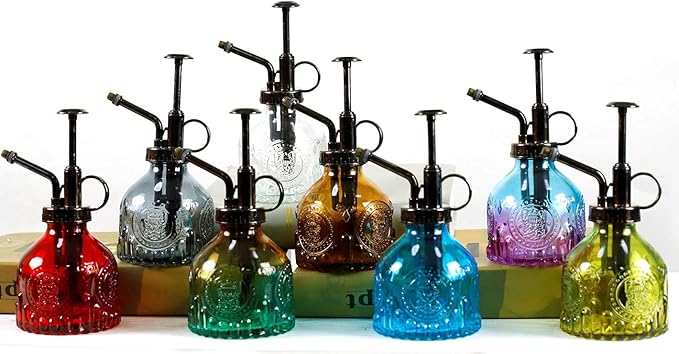 Hniuyun Glass Plant Mister Spray Bottle, 6.4 All Vintage Plant Spritzer Watering Can, Bronze Plastic Top Pump, Plant Mister Glass Watering Garden Tool (Clear)
