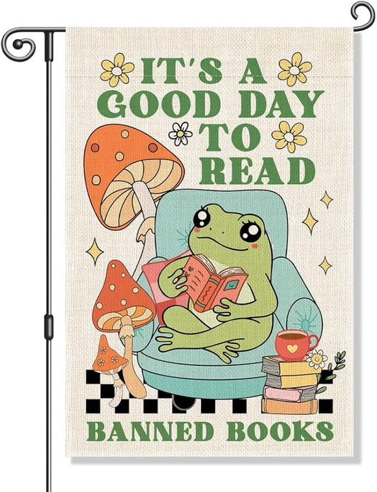 Perfectinsoy It's A Good Day To Read Banned Books Garden Flag, Funny Frog Banner, Community Welcome Yard Home Holiday Farmhouse Porch Patio Lawn Outdoors Decor, Outdoor Decor for Reader