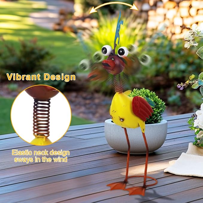 Metal Wacky Rooste Garden Statue, 20‘’ Rooster Decor Yard Statue Decorations Outdoor, Chicken Yard Art for Outside, Patio, Backyard, Lawn (Gold)