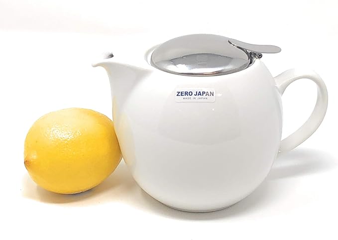 Zero Japan Bee House Round Teapot For One, 24 Oz - Ceramic Tea Pot with Stainless Steel Lid and Infuser, Smooth-Pour Spout, Diswasher and Microwave Safe Tea Pots (White)