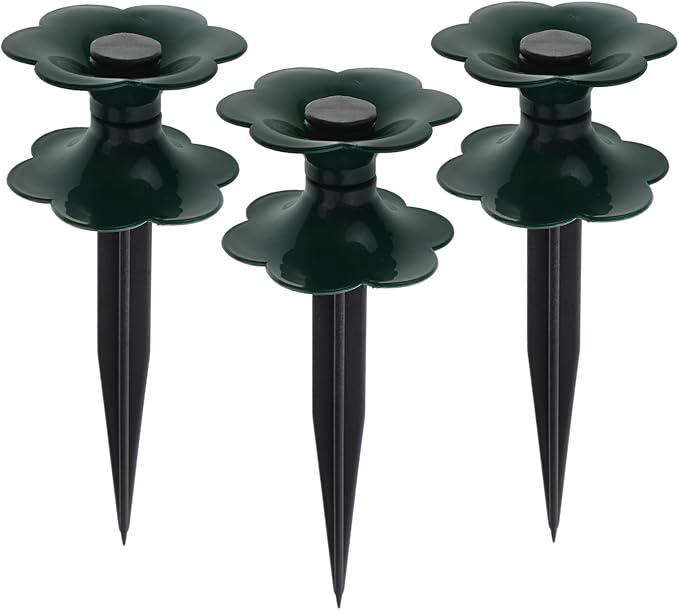 3pcs Garden Hose Guide Spikes Heavy Duty Zinc Coated Rustproof Stakes Sturdy Tops Plant Keeps Garden Hose Beds