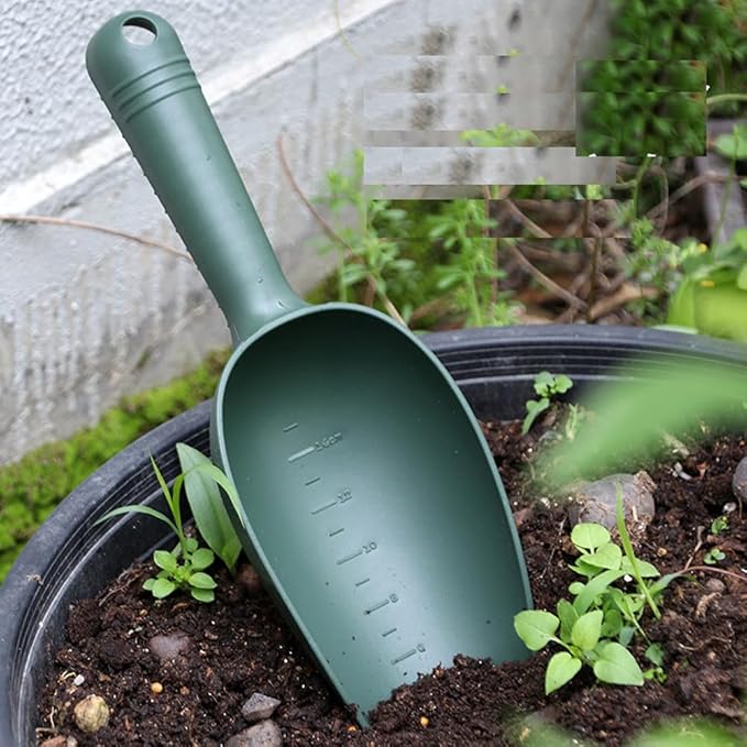 3Pcs Home Garden Shovel Plastic Gardening Shovel Hand Trowel Transplanting Succulent Cultivation Digging Scoops Loosening Soil Planting Shovels with Handle Gardening Tools, 3 Colors