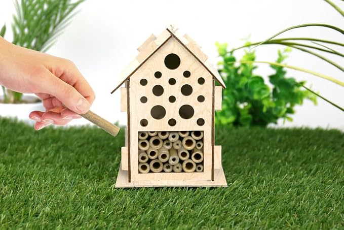 Gift Republic Handmade Habitats Personalised Bug Hostel Kit with 6-Pack Colouring Wooden Pencils, Multicolour