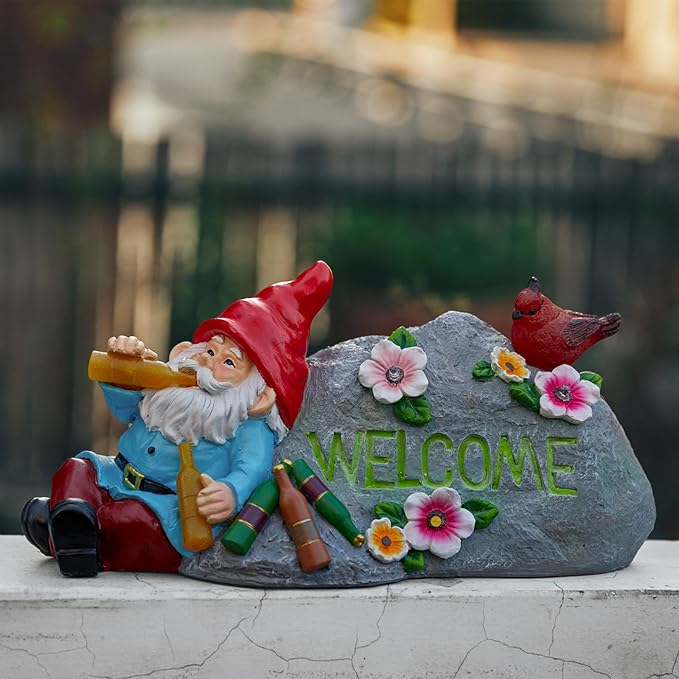 Funny Garden Gnomes Statue with Welcome, Solar Outdoor Gnomes Decorations for Yard, Patio, Lawn, Christmas Birthday Housewaming Gifts, for Dad, Men, Husband, Grandpa, 11.8 Inch, Resin