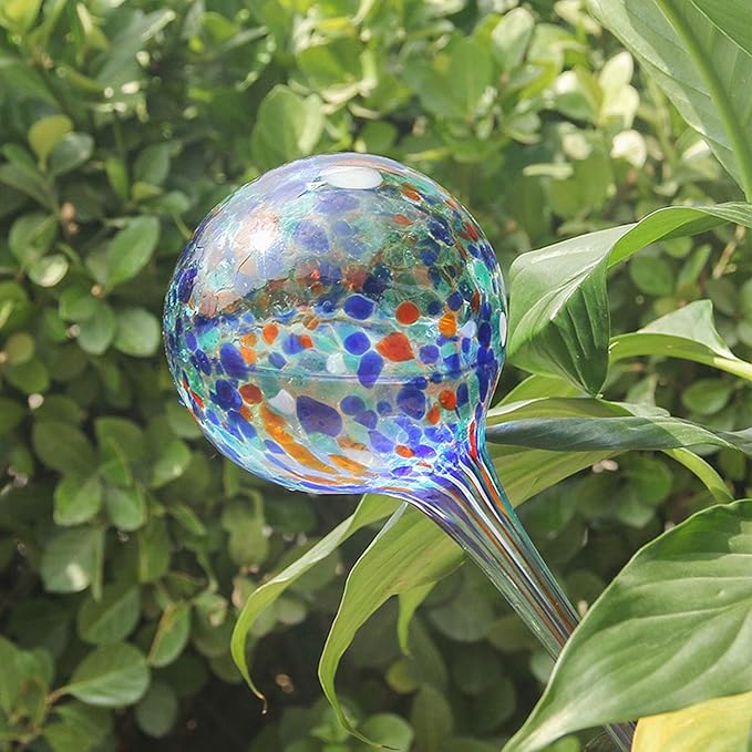 Plant Watering Globes Automatic Glass Watering Bulbs, Glass Ball Planter, Decorative Garden Watering Plant Watering Bulbs with 8-Pack, 2.87 inch Diameter