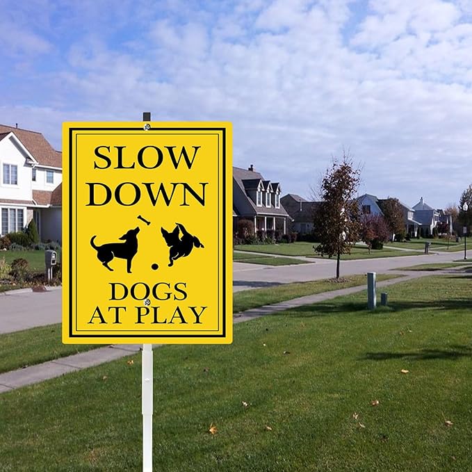 Slow Down Dogs at Play Yard Sign with Stake Dog Pets Crossing Safety Signs Rustproof Reflective Aluminum Caution Drive Slowly Watch for Dogs Sign for Street Neighborhoods