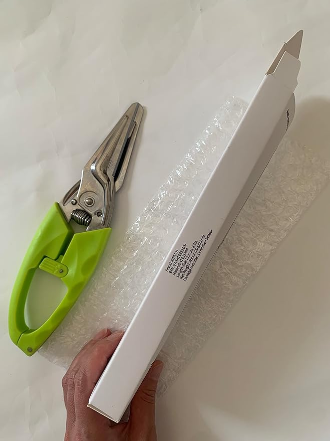 Multi Function Kitchen Garden Shears Spring-Loaded With Anti-Slip Handle & Safety Lock Cooking Scissors for Food Meat, Floral Trimming, Green