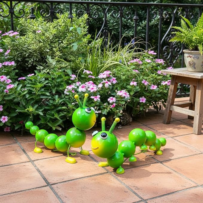 Cruis Cuka Metal Caterpillar Statue Yard Art Garden Decor for Outside Patio Lawn Ornaments Fence Decorations Gift for Family,Friends,Garden Lovers - Set of 2(Green)