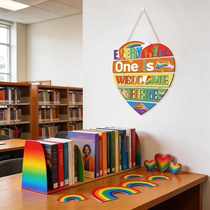 HOURIA Everyone is Welcome Here Pride Wood Sign(11.4"x11.7"),LGBTQ Rainbow Sign Front Door Decoration,Heart-Shaped Layers Wooden Plaques Colorful Welcome Wall Decor for Classroom Office Home
