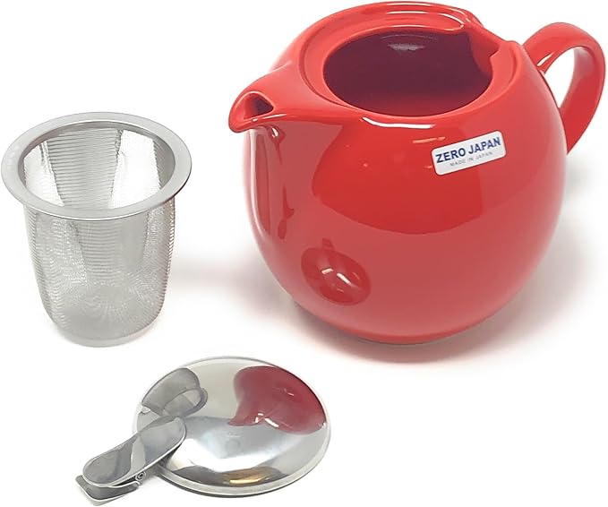 Zero Japan Bee House Round Teapot For One, 24 Oz - Ceramic Tea Pot with Stainless Steel Lid and Infuser, Smooth-Pour Spout, Diswasher and Microwave Safe Tea Pots (Tomato)