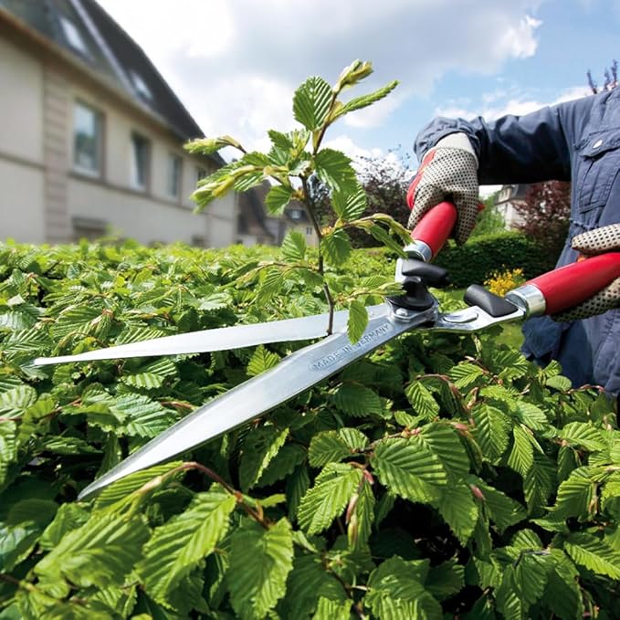 BERGER Hedge Shears – Professional 23.6" Garden Clippers with Wavy Chrome-Plated Steel Blades, 9.45" Cutting Length, Beechwood Handles, Adjustable Tension – 4590