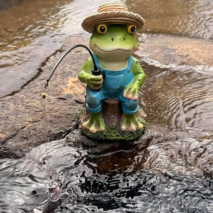 Outdoor Frog Statue Garden Koi Pond Resin Decoration, Frog Decor for Yard 7.1'' Fishing Statue Patio, Lawn Garden Decorative, Fishing Animals for Waterfalls or Koi Pond Additioanl, Gifts for Mom