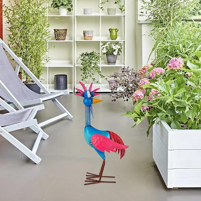 Metal Wacky Rooster Garden Statue, Rooster Decor Yard Statue Decorations Outdoor, Chicken Yard Art for Outside, Patio, Backyard, Lawn (Blue & Pink)