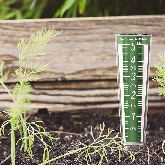Circrane 5-Inch Capacity Outdoor Rain Gauge with Additional Hang Bracket& Stainless Steel Screws, Magnifying Scale and Numbers Design for Easy Read (Green)