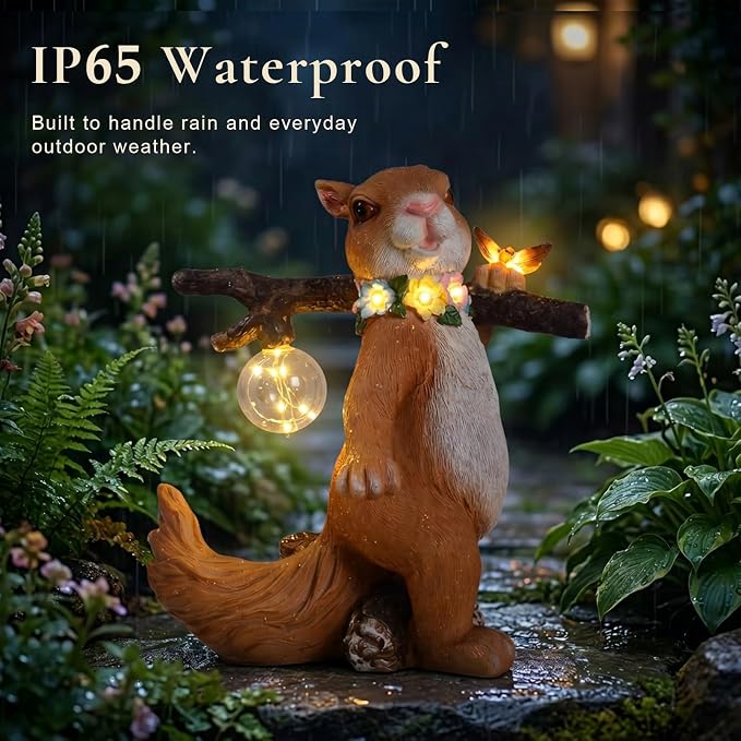 Solar Garden Statue Squirrel with Hanging Globe Light, Garden Decor for Outside, Yard Decorations Outdoor for Patio Porch, Housewarming Gifts for Women & Grandma