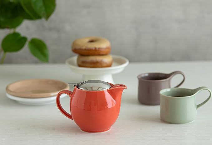 Zero Japan Bee House Round Teapot For One, 15 Oz - Ceramic Tea Pot with Stainless Steel Lid and Infuser, Smooth-Pour Spout, Diswasher and Microwave Safe Tea Pots (Carrot)