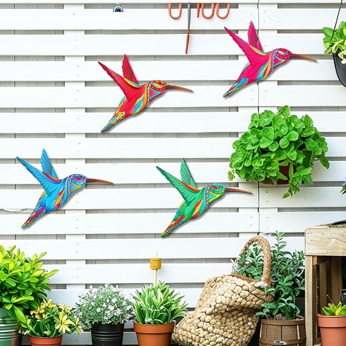 VOKPROOF Metal Hummingbird Wall Decor,Outdoor Fence Art Decoration,Hanging Decorations for Garden,Yard,Patio Balcony,Great Gifts for Family Friends