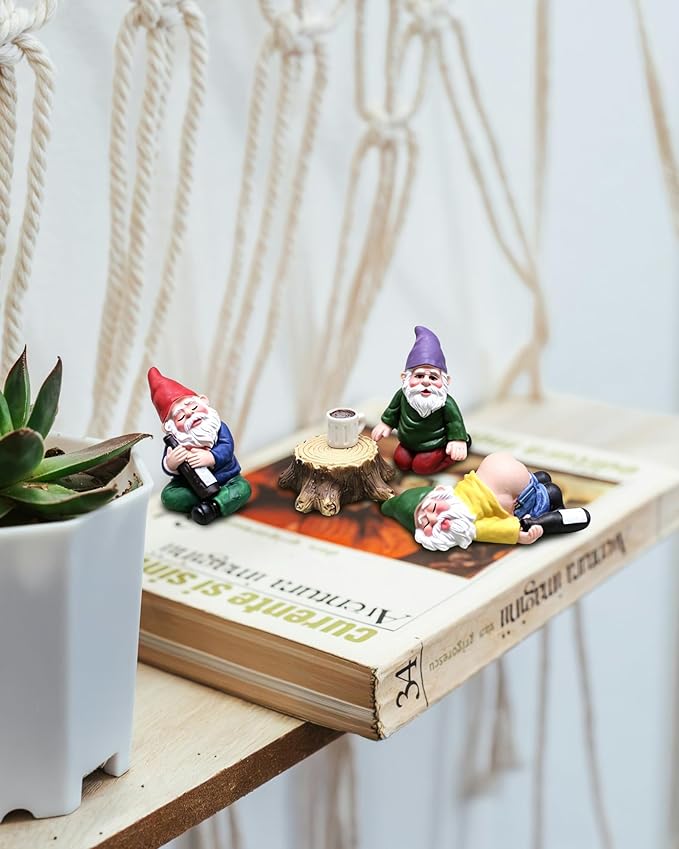 Garden Gnome Outdoor Figurines, Funny Miniature Fairy Garden Accessories, Resin 𝗗𝗿𝘂𝗻𝗸 Gnomes Statues for Micro Landscape, Outdoor Yard Lawn Planter Pot Decor, Novelty Gag Gift