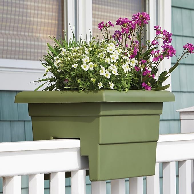 Root & Vessel Countryside Rail Planter, Sage, 16"