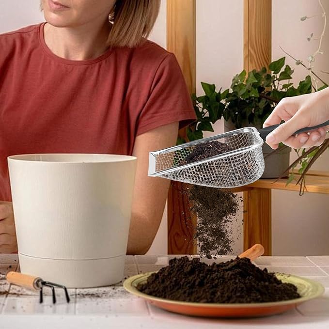 Huakaile 2 Pieces 5 & 3.8 mm Soil Sifter for Gardening, Stainless Steel Compost Sifter with Plastic Handle, Garden Mesh Shovel Potting Scoop for Sand Rock Gravel Filtration (2)