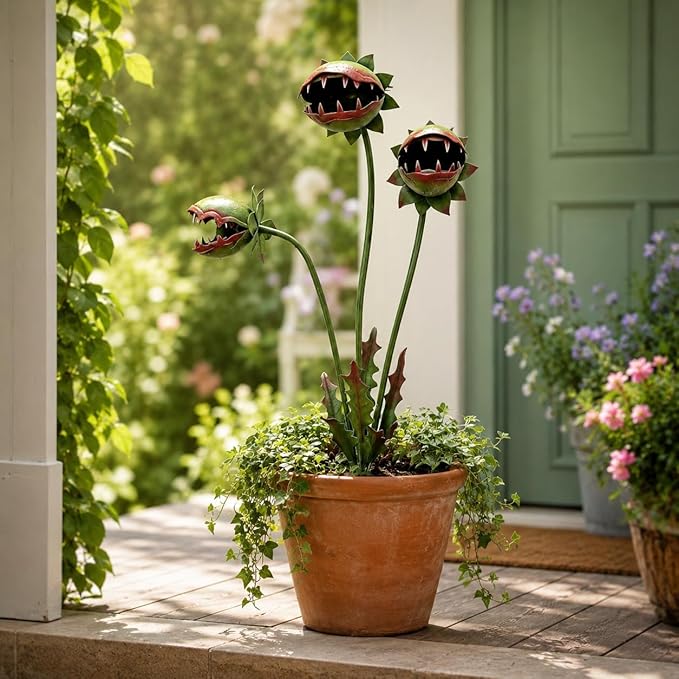 Whimsical Metal Carnivorous Plant Garden Stake, 25-Inch Large Venus Flytrap Monster Sculpture, Rust-Resistant Outdoor Yard Art Decor for Patios, Flower Beds, Lawn, Planters & Quirky Garden Gift