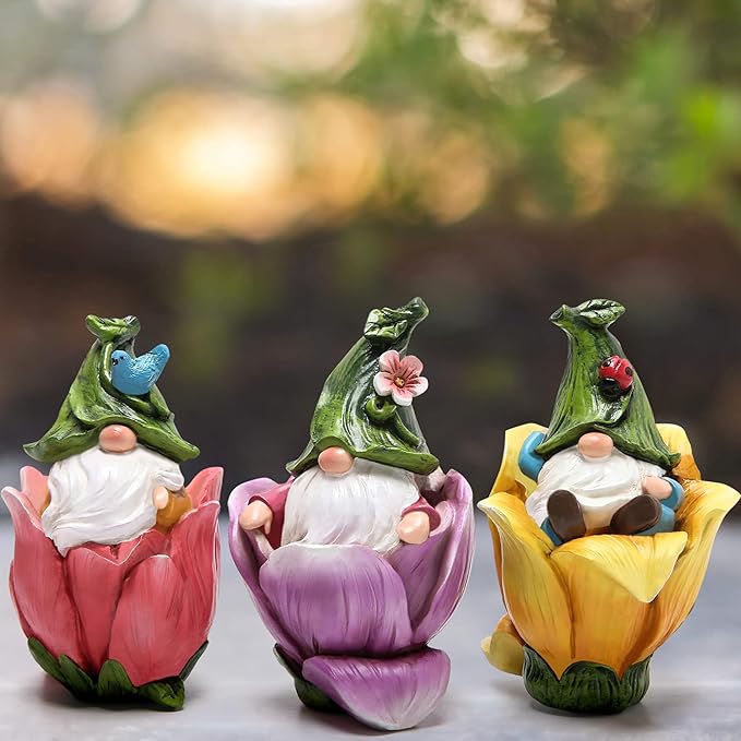 Hodao Resin Gnome Figurines, 3-Piece Flower Pot Indoor Home Decorations, Cute Ornaments for Bedroom & Living Room, Ideal Gift for Garden Lovers (Assorted Colors)