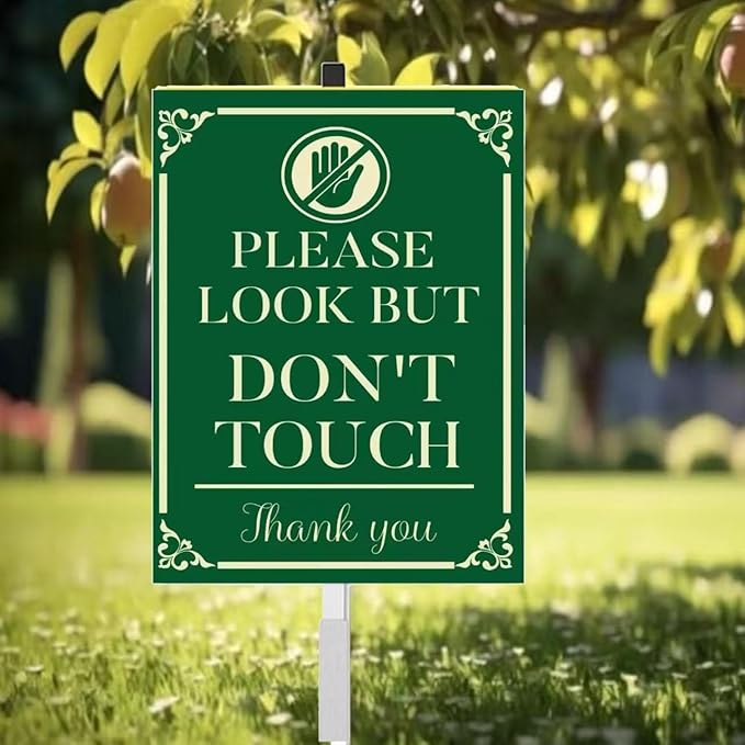 Please Look but Don't Touch yard Sign With Stake,Protecting Fruits Yard Sign,Garden Sign With Stake Garden Farm Decor Fence Yard Outdoor For Private property(8x12in)