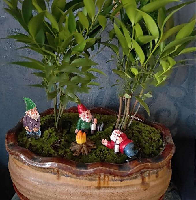 Tirifer 4Pcs Miniature Garden Gnome Set, Wizard Gnome 3D Dwarves Fairy Garden Gnome Statue Kit, Mini Outdoor Sculpture Garden Figurine Decoration for Lawn Yard Balcony Porch Patio