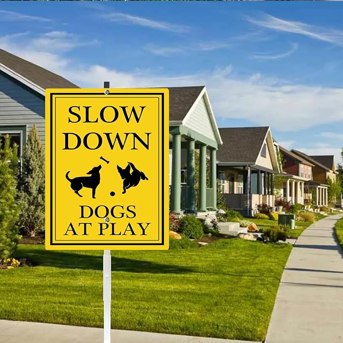 Slow Down Dogs at Play Yard Sign with Stake Dog Pets Crossing Safety Signs Rustproof Reflective Aluminum Caution Drive Slowly Watch for Dogs Sign for Street Neighborhoods