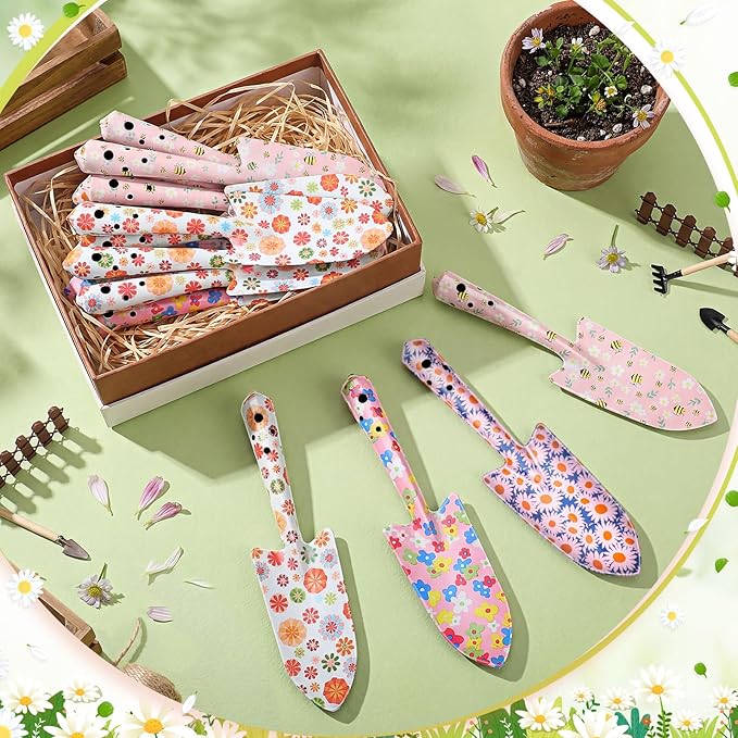 12 Pcs Floral Garden Shovels Bulk Gardening Gift for Women Heavy Duty Metal Garden Tools Floral Hand Shovel Planting for Summer Employees Birthday Thank You Gifts (Pink Daisy)