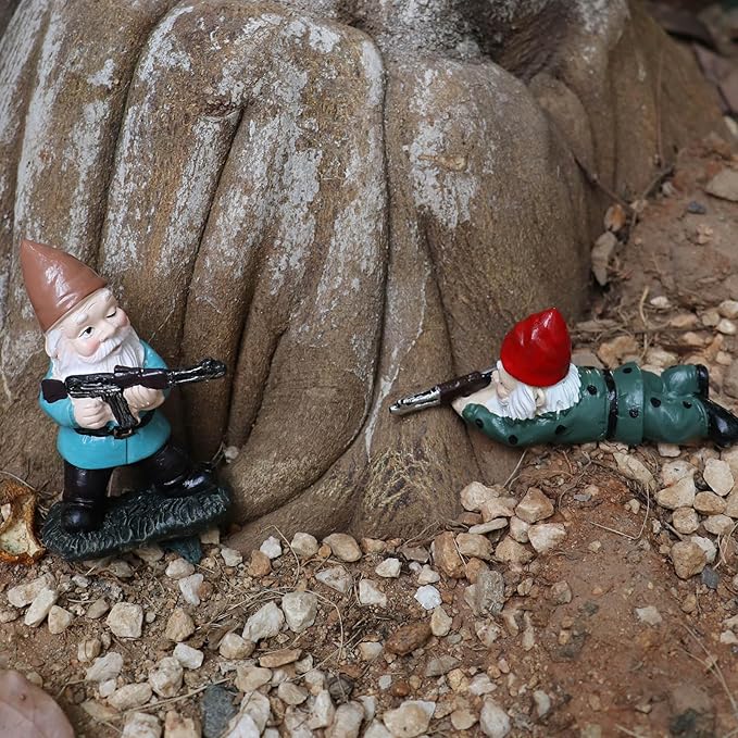 Tirifer Garden Gnome with Gun, Military Gnome Soldiers Garden Gnome, Tactical Statue for Indoor Outdoor, Patio, Yard, Lawn Ornaments, Home Décor