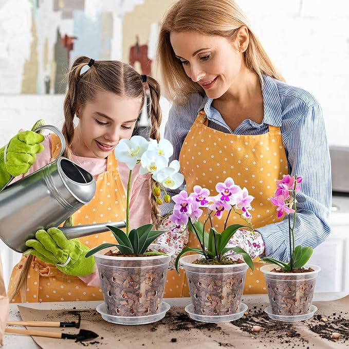 FUIJOL 6 Pack Clear Plant Saucer 4 Inch, Durable Plant Drip Trays Saucers for Pots, No Holes Water Catcher Trays for Indoor Outdoor Planter, Sturdy Base Plate(4", Clear)