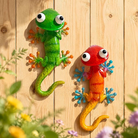 HONGLAND Gecko Metal Wall Art- 15 Inch 3D Lizard Wall Decor Outdoor Garden Sculptures & Statues with Free-Adjustable Head, 2 Pack Yard Decorations for Garden Fence Home