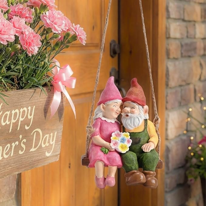 TERESA'S COLLECTIONS Garden Decor, Garden Gnomes Decor, Mr and Mrs Gnome Couple Sitting on a Swing, Waterproof Resin Garden Decor Outdoor, Tree Ornaments, Indoor/Outdoor, 6"