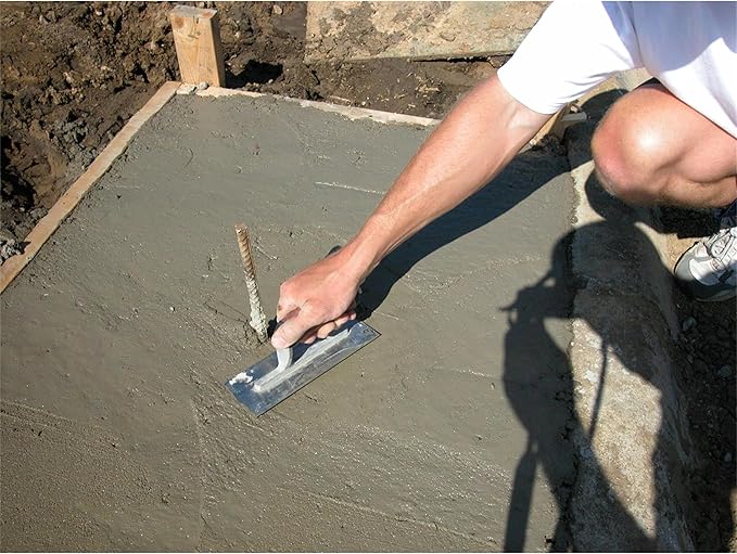 MARSHALLTOWN Mini Trowel, 8 Inch x 3 Inch Carbon Steel Blade, Finish Concrete Steps, Countertops and More, Made in the USA, 11D