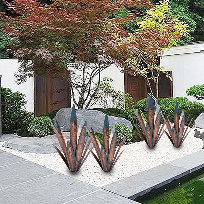 2 PCS Metal Agave Sculpture Decoration, Vintage Country Hand-Painted Sculpture DIY Metal Agave Plant, Home Garden Courtyard Lawn Outdoor Decoration (2PCS)
