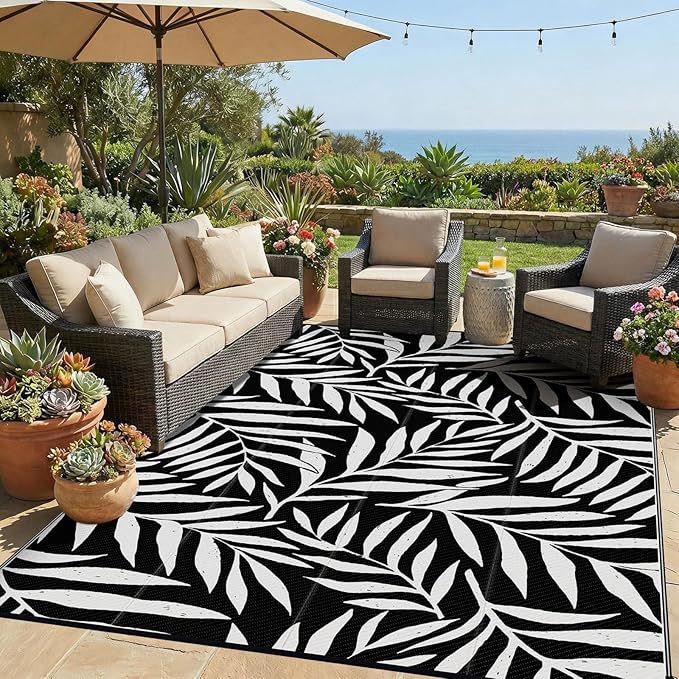 Smiry Outdoor Rug 6x9 ft, Waterproof Reversible Plastic Straw Rugs, Outdoor Area Rug with Leaf Pattern, Outside Floor Mat for Patio, Backyard, Deck, Picnic, Beach, Camping, Black & White