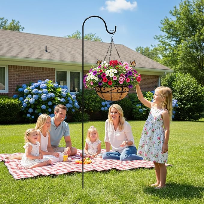 EIMQUVW Outdoor Metal Hanging Planters Basket (4pack, 14 inch) Hanging Baskets for Plants Chain Round Wire Plant Holder with Coco Fiber Liners for Garden, Patio, Deck, Porch(Flower Border)