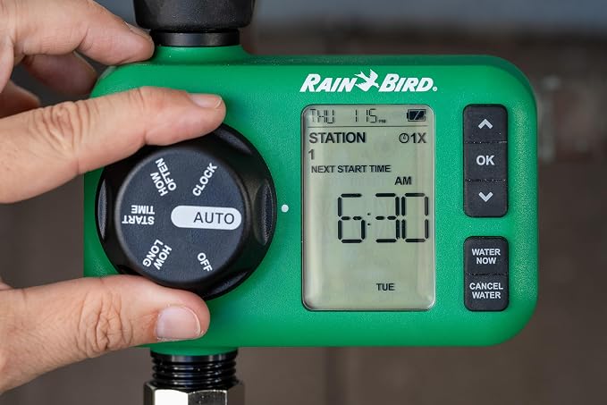 Rain Bird HET100 Electronic Digital Hose End Watering/Irrigation Timer, Battery Operated, 3/4" Garden Hose Thread, Heavy-Duty Brass Inlet, 1 Outlet/Port