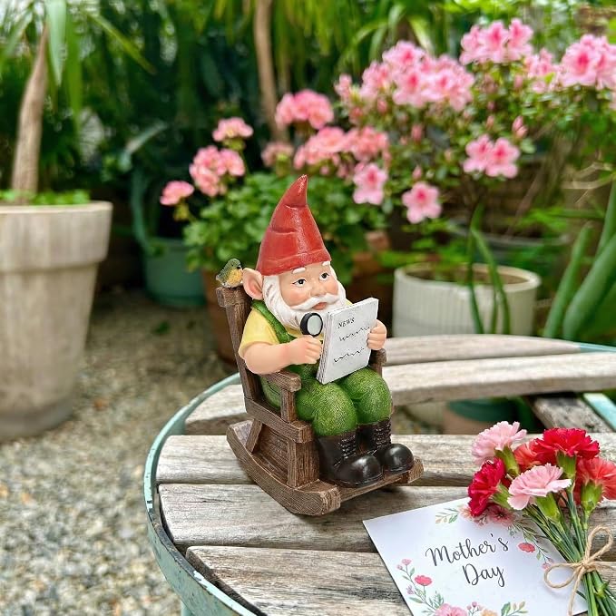 TERESA'S COLLECTIONS Garden Outdoor Decor,Gnomes Sitting in a Rocking Chair Reading a Newspaper，Gnomes Garden Decor, Waterproof Resin Garden Statue, Garden Gift, Indoor/Outdoor, 6"