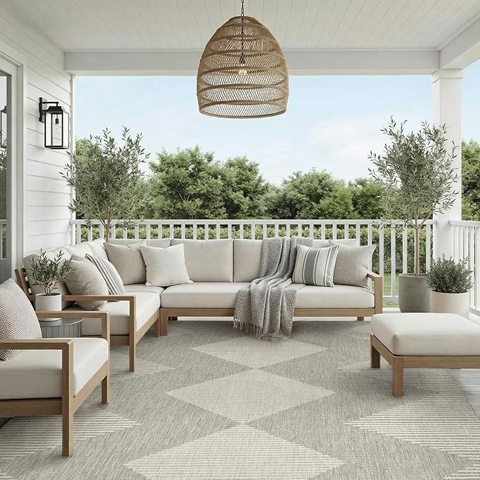 MontVoo-Outdoor Rug Carpet Patio Rug 5x7 ft Polypropylene Indoor Outdoor Rugs for Patio Deck Balcony Porch, Textured Weave, Durable for High Traffic, Fade-Resistant, Boho Geometric Silver Grey