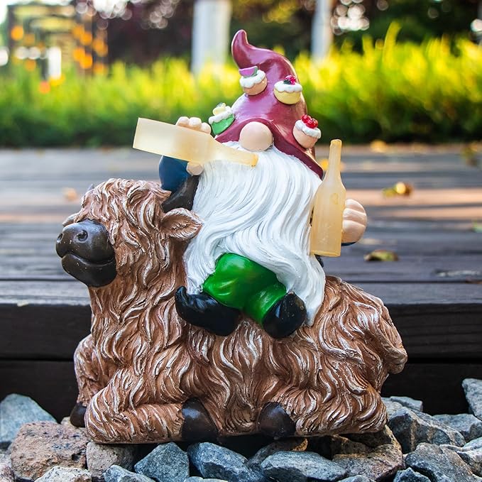 Dad Gifts for Fathers Day,Gnome Garden Decor Statue with Solar Light Lantern, Highland Cow Birthday Gifts for Men Women Mom Grandma, Funny Waterproof Resin Figurine Outdoor Decor for Yard Patio Porch