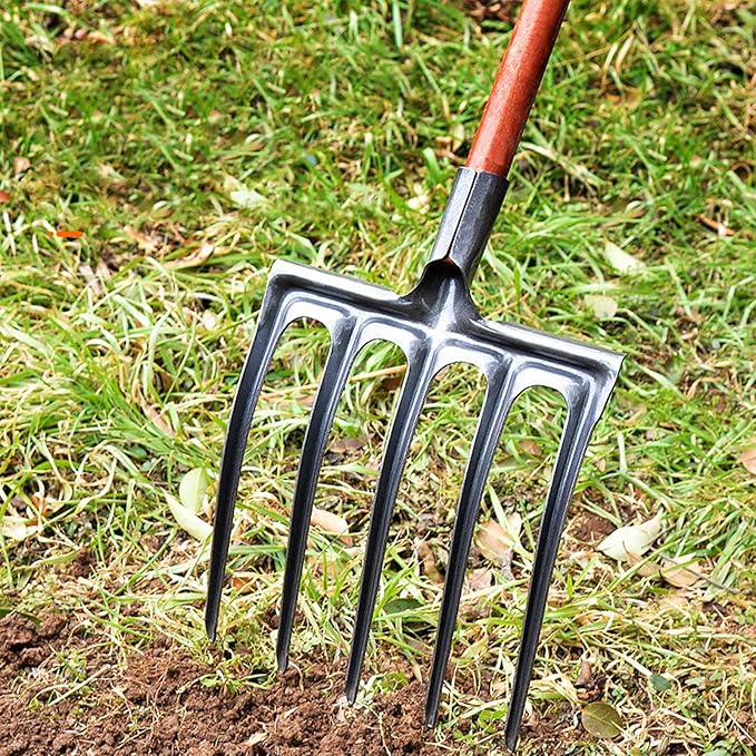 Digging Fork High Carbon Steel Garden Fork Anti Breakage Garden Digging Spading Fork for Farms Ranches (4 Tine)