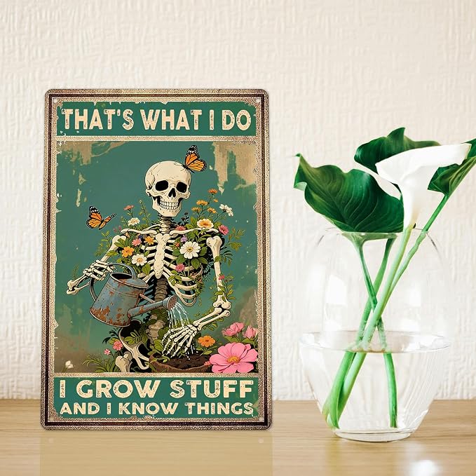 Retro Skull Garden Metal Signs Vintage Skull Poster Gardening Sign - That's What I Do I Grow Stuff and I Know Things Sign, Wildflower & Butterfly Wall Decor for Home Kitchen Farm Garden Gift 8x12inch